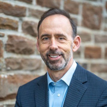 Roger Wakeman | Chief Operating Officer