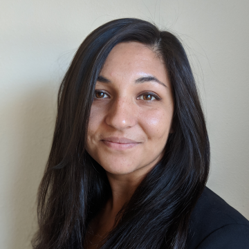 Nisha Chauhan-McGrath | Director of Alumni Relations