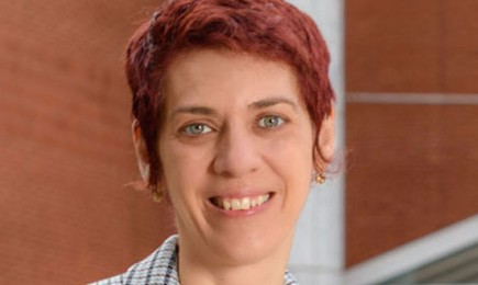 A photo of a person wearing a blazer.